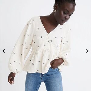 Madewell Lightspun Peplum Wrap Top in Tiny Bows Size M